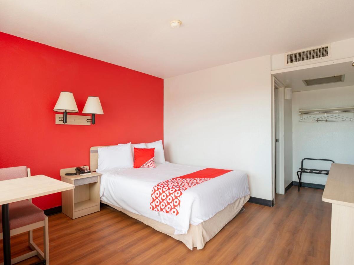 Oyo Hotel Уиллкокс Экстерьер фото