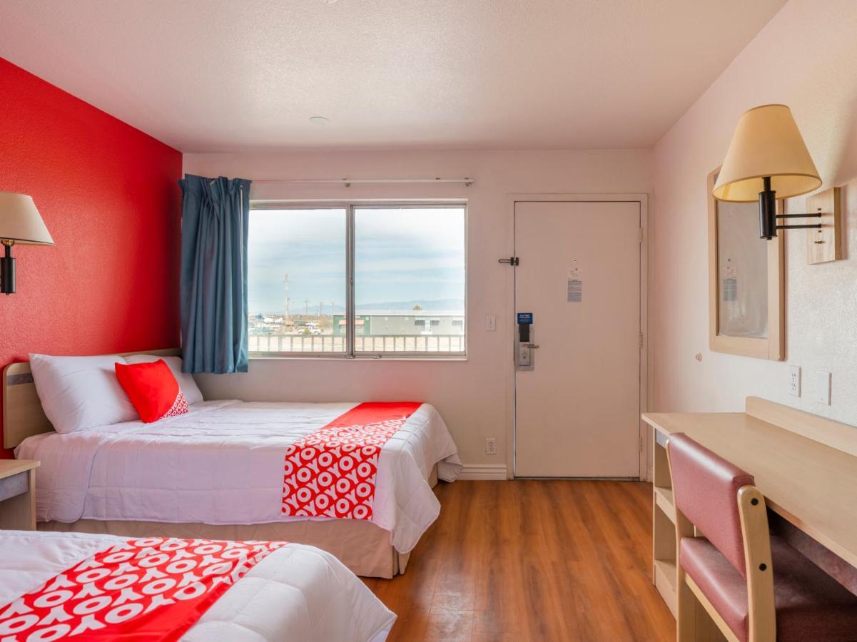 Oyo Hotel Уиллкокс Экстерьер фото